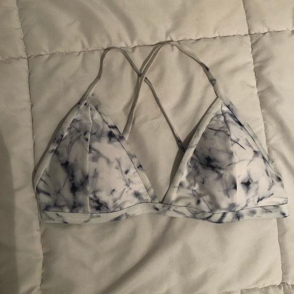 Cross back clasp bikini top - Picture 1 of 1